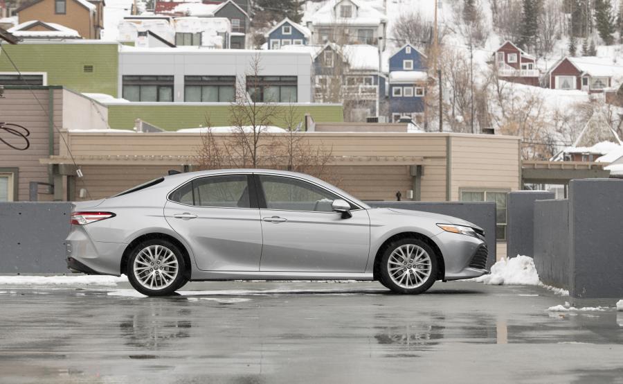  Toyota Camry XLE AWD 2019 года  (NA) (фото 3 из 13)